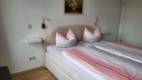 Schlafzimmer6.jpg